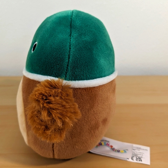 5" Avery Squishmallow - Picture 2 of 3